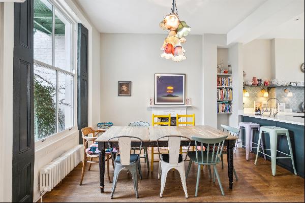 A stunning, bright, spacious and rarely available six bedroom family house on Brussels Roa