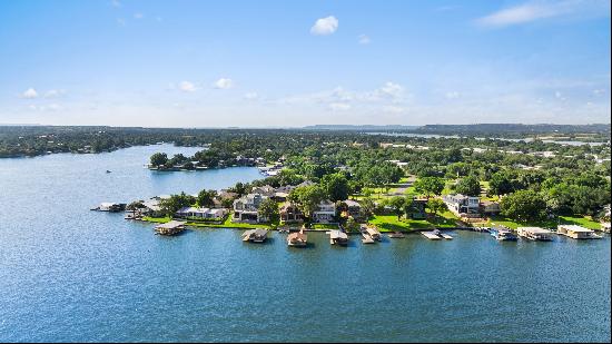 409 Lakeshore Lane, Sunrise Beach Village, TX 78643