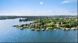 409 Lakeshore Lane, Sunrise Beach Village, TX 78643