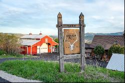 Park City's Serene Equestrian Paradise with Sweeping Ski Resort Views