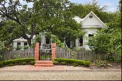 TRAVIS HEIGHTS CONTEMPORARY CHARM