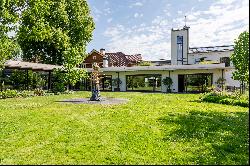 A unique property in Kipsala, on the promenade of the Daugava