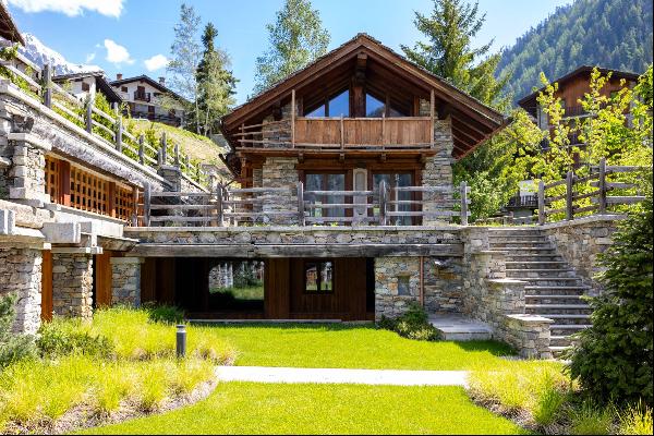 Newly built chalet in Courmayeur