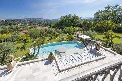 Beautiful new villa for rent in Mougins