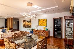 Renovated apartment in front of Iate Clube