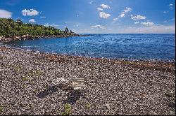 Coastal Maine Paradise in Godfrey Cove - York