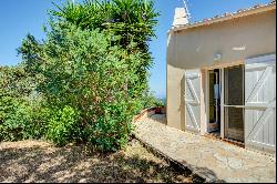 Sanary-sur-Mer, le Brusc - Sea view villa in a private residence