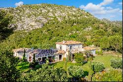 Gémenos, Saint-Jean de Garguier - Provençal Property, 4 Bedrooms and Pool