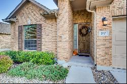 2817 Garnet Ridge Dr, Leander TX 78641