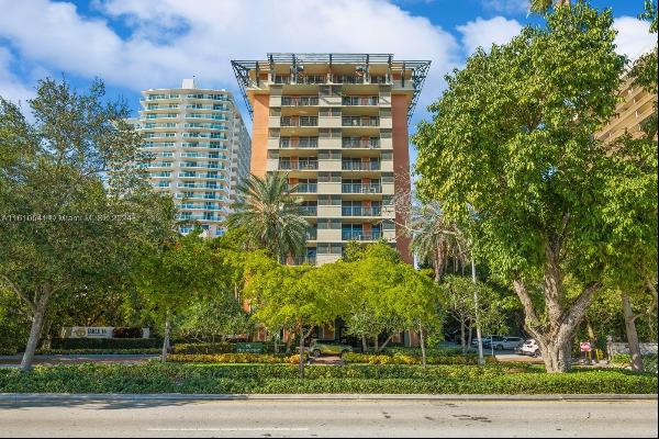 2951 S Bayshore Dr Unit 917, Miami FL 33133