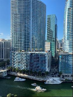 465 Brickell Ave Unit 2006, Miami FL 33131