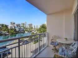 400 Kings Point Dr, #314, Sunny Isles Beach, FL