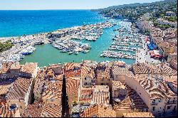 Cassis, Historic City Center - 234 sqm Building