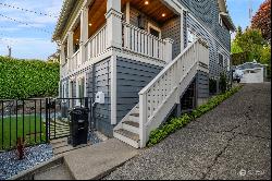 312 Prospect Street, Seattle WA 98109