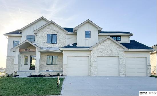 2708 N 182nd Street, Elkhorn NE 68022