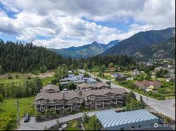 100 Ski Blick Strasse #D-102, Leavenworth WA 98826