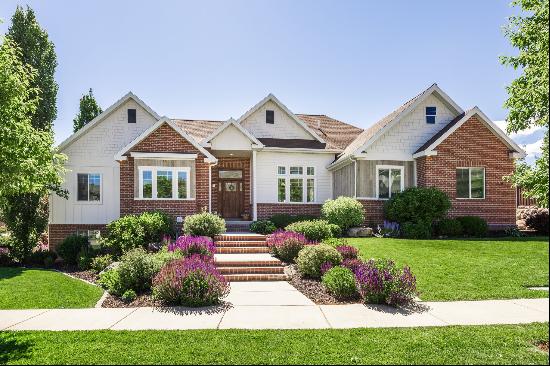 Luxury Home With 4 Car Garage and Shop