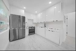 5509 NW 5th Ct, Miami, FL