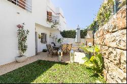 Semi-detached house, 4 bedrooms, for Sale