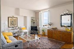 BIARRITZ, BEAUTIFUL APARTMENT IN THE TOWN CENTER WITH SEA VIEW