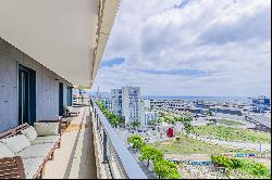 Luxurious new apartment with sea views in Barcelona