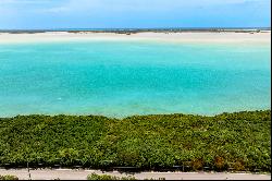 Elevated Oceanfront Lot in North Caicos