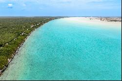 Elevated Oceanfront Lot in North Caicos