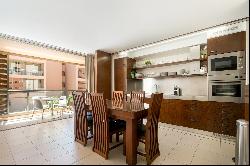 Flat, 2 bedrooms, for Sale