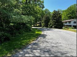 24 Deer Run Road, Poughkeepsie NY 12603