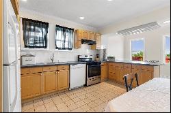 21 Kingman Ave #2, Revere MA 02151