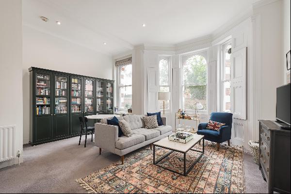 Spacious 1 Bedroom apartment for let nestled in the heart of Kensington.