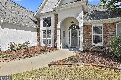 52 Park Forest Curve, Newnan GA 30265