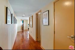 13700 Marina Pointe Drive Unit 805, Marina Del Rey CA 90292