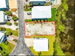 Lot 4 Bermuda Dr, Navarre FL 32566