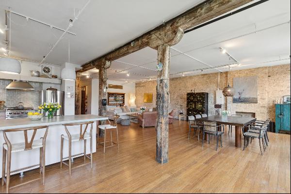 FULLY FURNISHED EAST VILLAGE LOFT AVAILABLE SHORT OR LONG TERM!! This expansive 