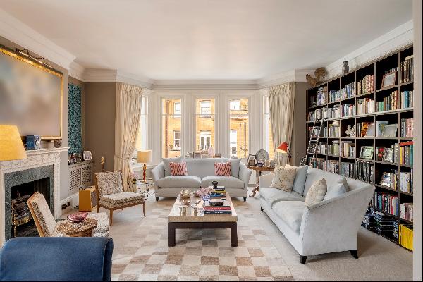 A charming four bedroom, second floor apartment in the heart of Chelsea