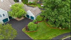 103 Hawthorne Village Road, Nashua NH 03062