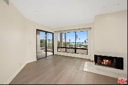 130 Ocean Park Boulevard #433, Santa Monica CA 90405