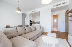 Three Bedroom Modern Apartment in Pafos