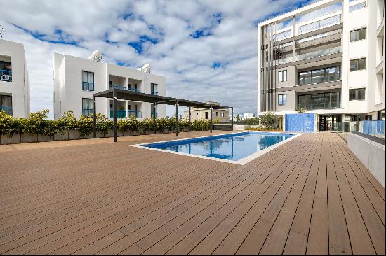 Three Bedroom Modern Apartment in Pafos