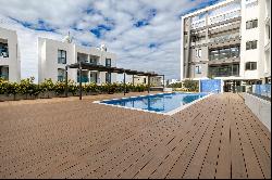 Three Bedroom Modern Apartment in Pafos