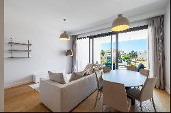 Three Bedroom Modern Apartment in Pafos