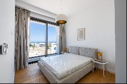 Three Bedroom Modern Apartment in Pafos