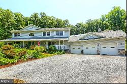 605 Lesentier Lane, Harrisburg PA 17112