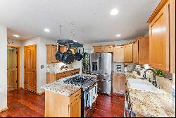 34059 Bridge View Drive NE, Kingston, WA 98346