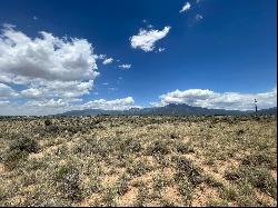 Blueberry Hill Rd, Taos NM 87571