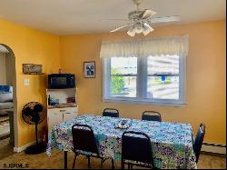 3 Girard Pl, Brigantine NJ 08203