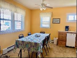 3 Girard Pl, Brigantine NJ 08203