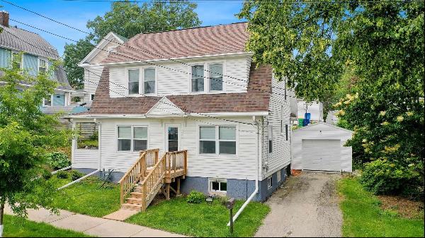 338 S CLAY Street, Green Bay WI 54301