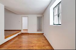 Flat, 3 bedrooms, for Sale